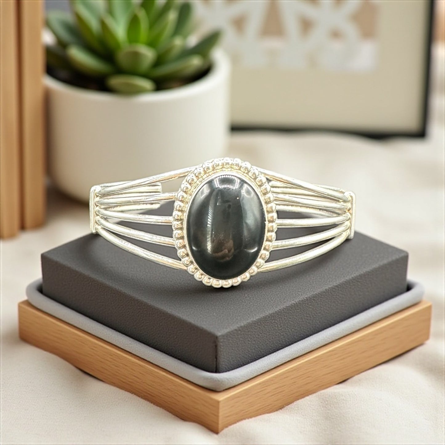 Women's Black Onyx and Sterling Silver Cuff - Handcrafted Native American