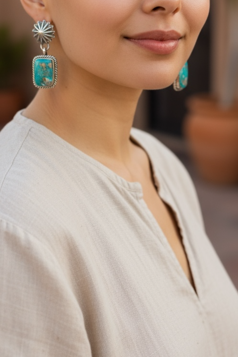 Solitaire - Turquoise and Sterling Silver - Drop Earrings - E. Richards - Handcrafted Native American