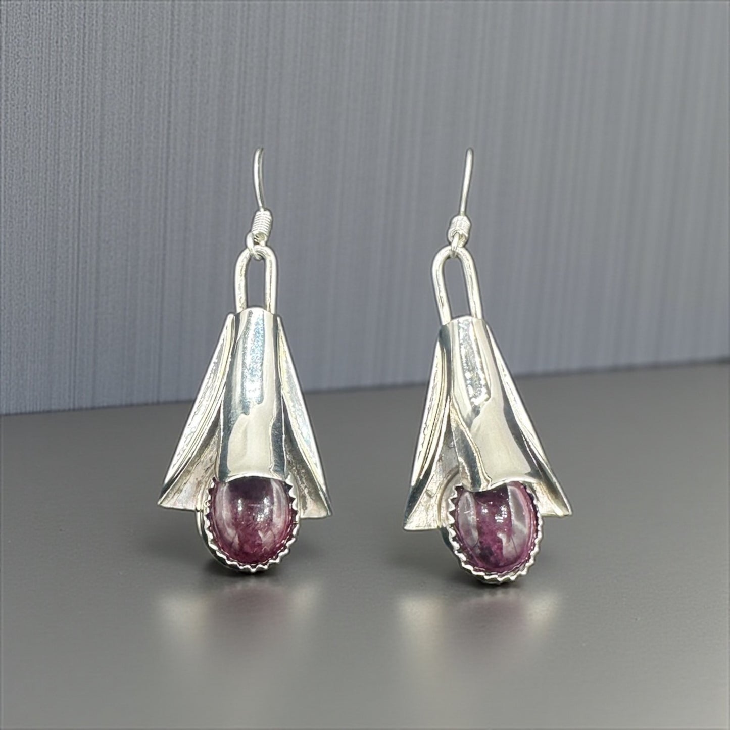 Handcrafted Native American Squash Blossom Sterling Silver Purple Spiny Oyster Earrings.