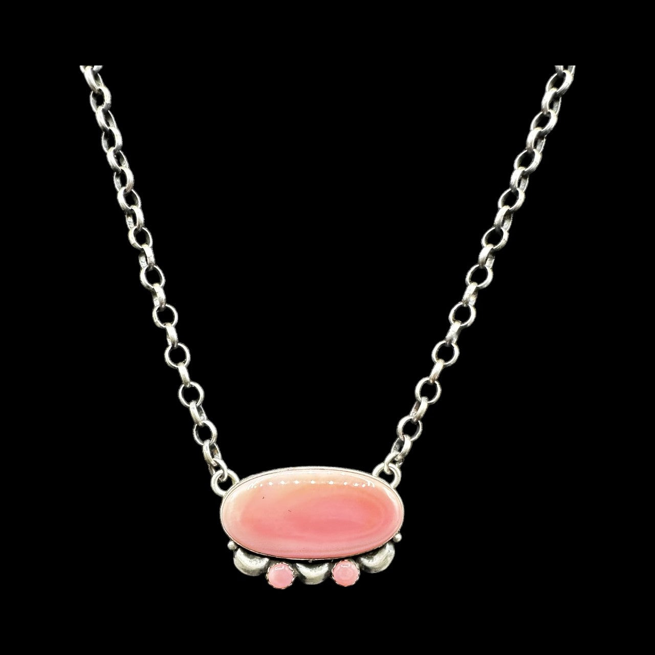 Oval Bar – Queen Pink Shell and Sterling Silver 18” Chain Link Necklace – P Yazzie - Handcrafted Native American