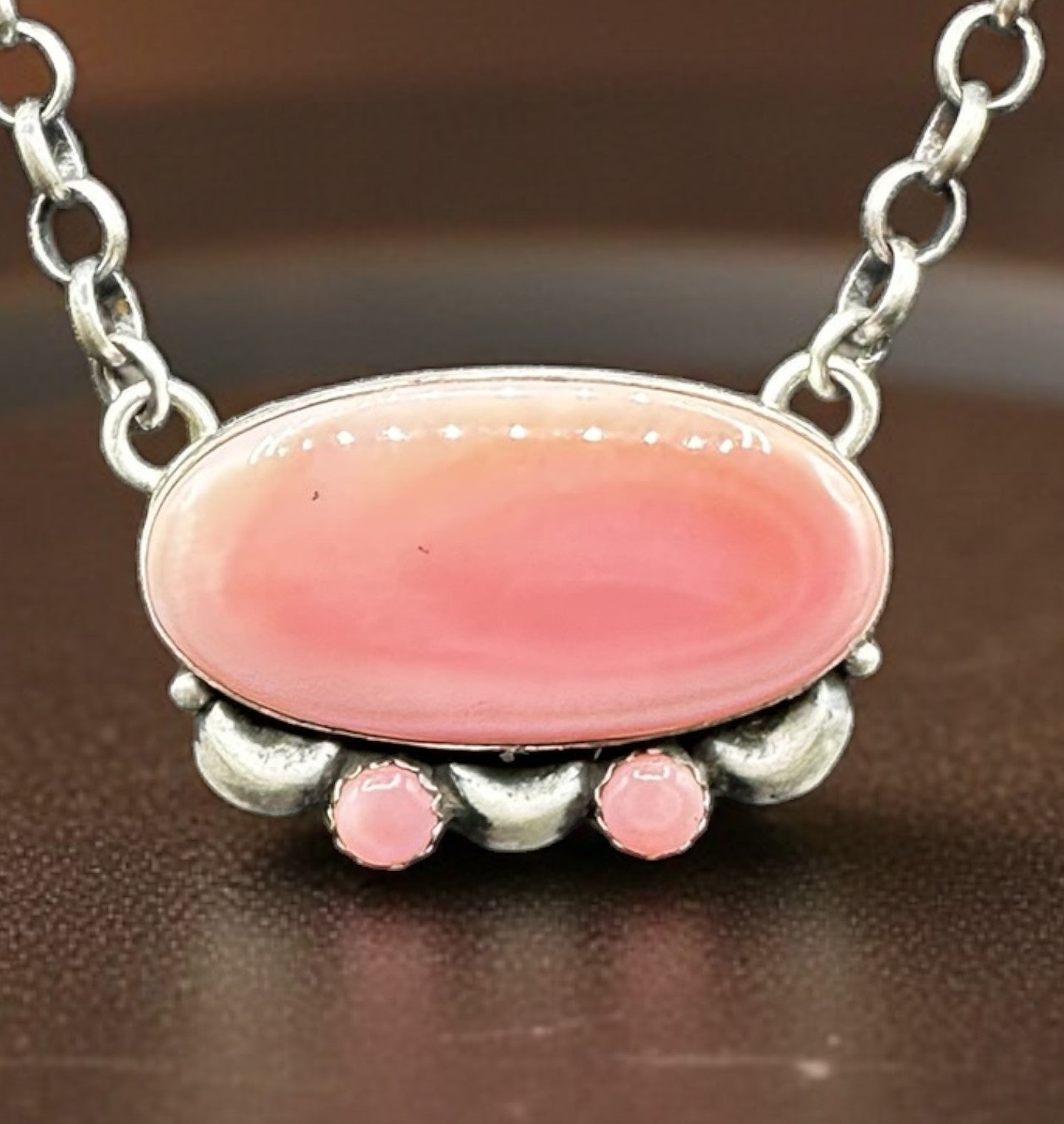Oval Bar – Queen Pink Shell and Sterling Silver 18” Chain Link Necklace – P Yazzie - Handcrafted Native American